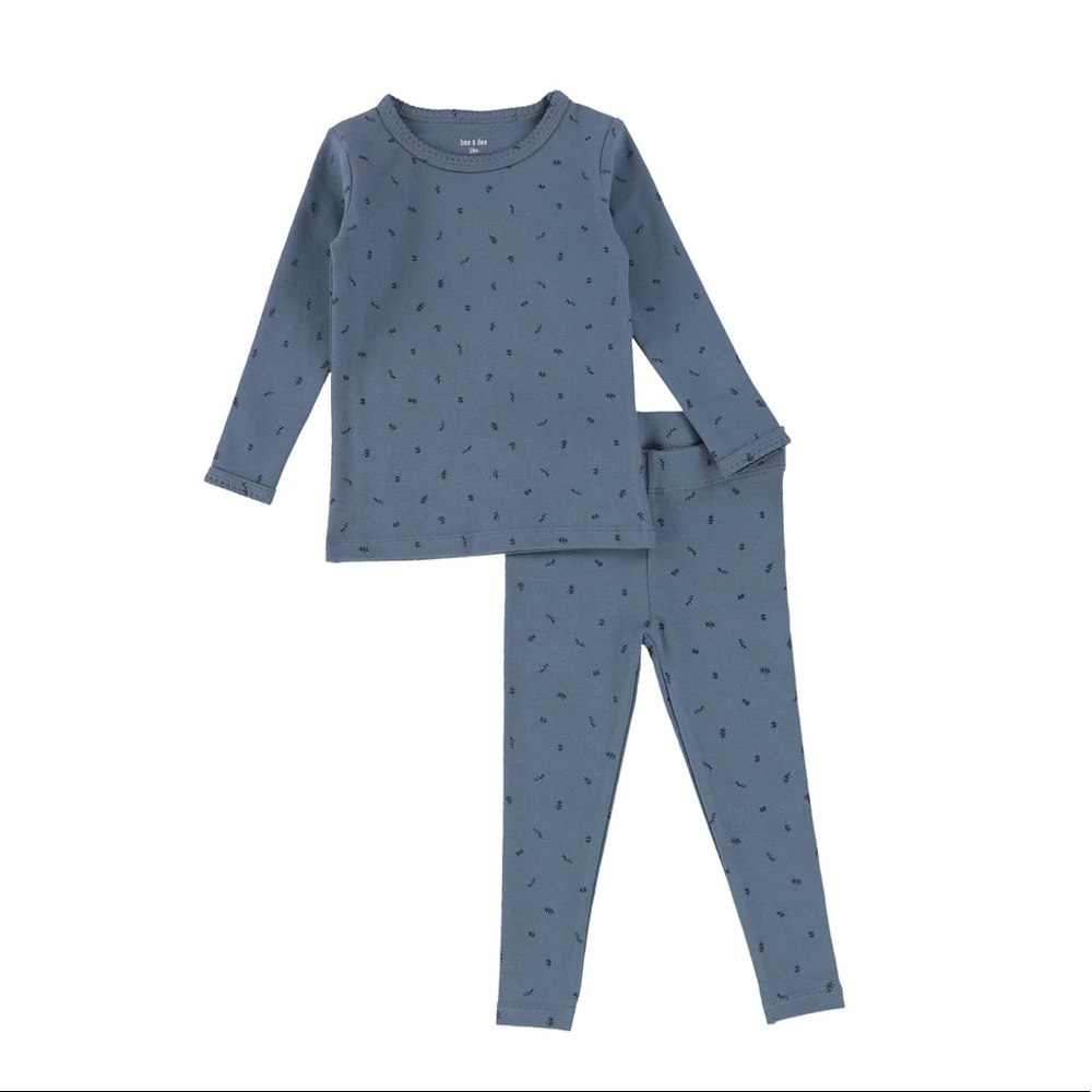 Bee & Dee Blue Loungewear Set. Size 12M.